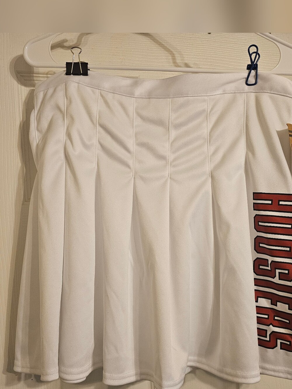 NWT Indiana Hoosiers White Pleated Skirt. Size:XL 16/18.